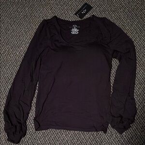 Klassy Network Black Fitted Top